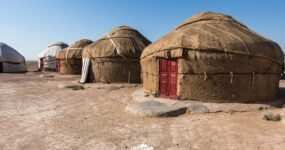 Uzbekistán + Tádžikistán: Divoký orient | Duben 2026