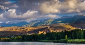 Kyrgyzstán: Expedice do nitra země | Září 2026